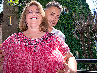 Huge breasted mature BBW screwing a muscled junior man