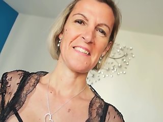 Lydia, French Amateur Housewife